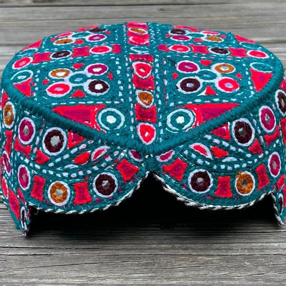 Sindhi Men Hat Handmade Cultural Embroidery Multi Color Traditional Topi Cap Hat - Picture 9 of 10